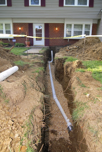 Negocio Catons Plumbing, Drains & Water Cleanup