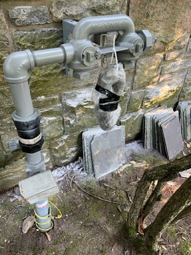 Flotechs Plumbing & Heating