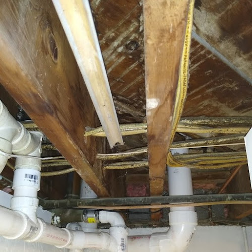 Plumb Tite Plumbing & Drains
